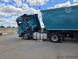 VOLVO FH 460 Basic Turbo Unfall, 2 Kreis-Hydraulik
