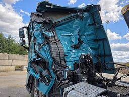 VOLVO FH 460 Basic Turbo Unfall, 2 Kreis-Hydraulik