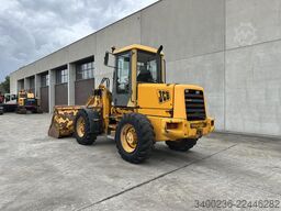 JCB 411