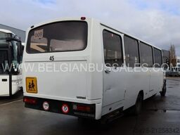 Mercedes-Benz VARIO O813/LIFT