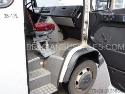 Mercedes-Benz VARIO O813/LIFT