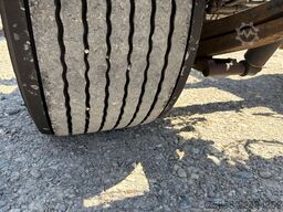 Krone Maxi BDF Lafette mit Breitreifen 445er