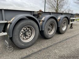 Renders ROC 12.27 CC 20-30 FT Chassis / BPW Axles / Dis...