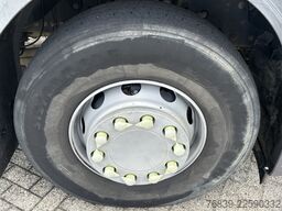 Renault Premium 270.19 4 comp