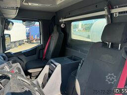 Renault C430 Day Cab, Euro 6, / 8x4 / Full steel / Reta...