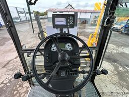 New Holland F156.6 A/6x6/Trimble EM 400/5 Z. Heckauf
