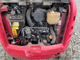 TAKEUCHI TB 216 POWERTILT