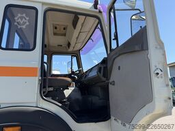 Iveco 300-30 AH 8x4 Hakengerät / Swiss-Vehicle