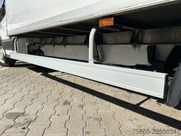 Ford Transit 2.0 TDCI Trend RWD / Box / Loadlift / F...