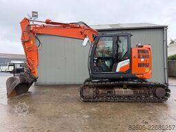 Hitachi ZX 135 US-7