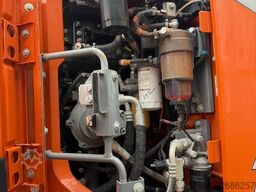 Hitachi ZX 135 US-7