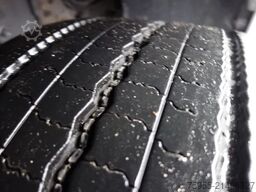 DAF CF 400 sliding roof