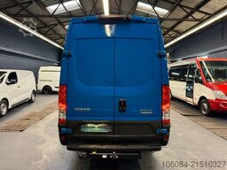 IVECO Daily 35S18 Kasten L2H2 STHZ LED R-CAM AHK 3,5T