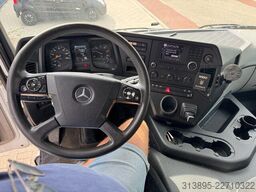 Mercedes-Benz Antos 1824, Tautliner, PTO preparation, Taillift