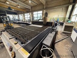 Machinery lot 