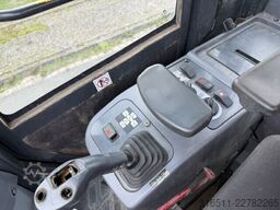 Komatsu WA320-5