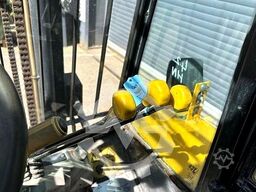 JCB 926