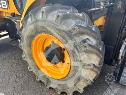JCB 926