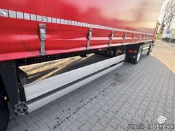 SCHMITZ CARGOBULL Curtainsider Standard XL Lift