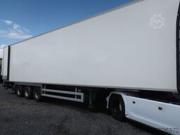 Chereau 3 Achs Tiefkühler mit Carrier Maxima 2.700 mm