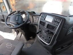 IVECO AS440S48T/P