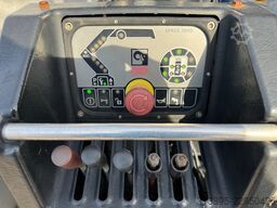 VW Crafter, Doka, Crane HIAB T023- 3, Only 36.000 Km