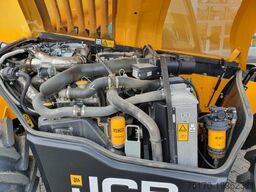 JCB 541-70 / nur 438h / 2022 / 4.100kg / 7m / 109PS