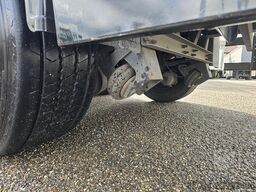 Schmitz Cargobull SCS/24L-13.62 E.B. / SCHMITZ AXLES. APK/TUV 27-...