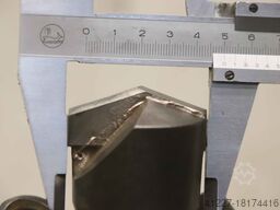 unbekannt 575689  B14