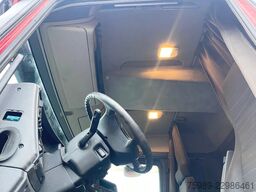 Scania R580 V8  6x4,  RETARDER,  614915 km FULL SPRING...