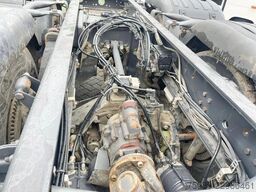 Scania R580 V8  6x4,  RETARDER,  614915 km FULL SPRING...