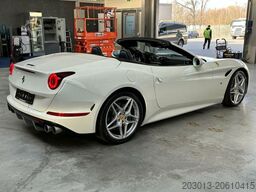 FERRARI F149 Cabrio