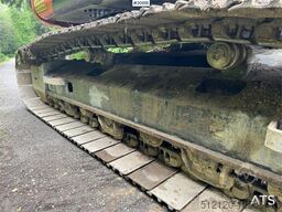 Hitachi ZX225 Tracked Excavator w/ Rototilt, Grading Bucke
