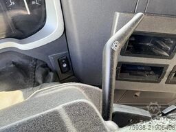 Renault T460 HIGH (EURO 6 / I-SHIFT / RETARDER / 2x DIE...