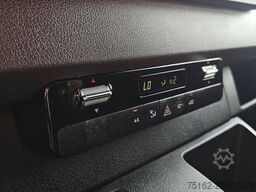 MERCEDES-BENZ SPRINTER 317 L2H2 RWD Automaat