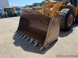 CATERPILLAR 950H Radlader MIT Schaufel 18,5 Tonnen *6.294 h