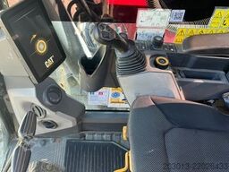 CATERPILLAR 320 Kettenbagger 22,1 Ton *8.100 H