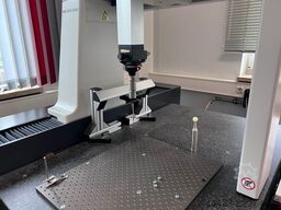 Mitutoyo CRYSTA-Apex S574