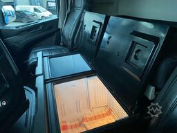 Iveco S-WAY 460 / Intarder / 2x Tank / Euro 6