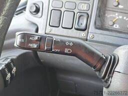 SCANIA P94.230