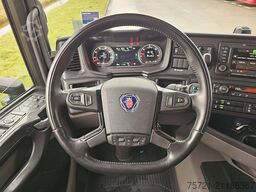 SCANIA R460