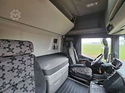 SCANIA R460