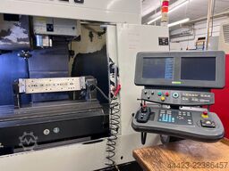 Hurco VMX 40