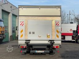 Renault Midlum 180 11,9t Manual. 490026 km, MOT 02-04-2...