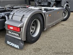 Scania S520 V8 4x2 / RETARDER / FULL AIR / COMPRESSOR