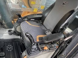 CASE CX 300 D       2017