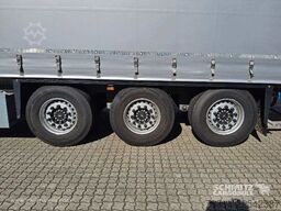 Schmitz Cargobull Curtainsider Standard Getränke