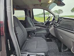 FORD TRANSIT CUSTOM Limited D.C. 2.0tdci