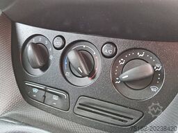 FORD TRANSIT CONNECT L1 Navi 3-Zits Euro6