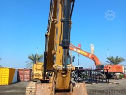 CAT 350 (Abu Dhabi)